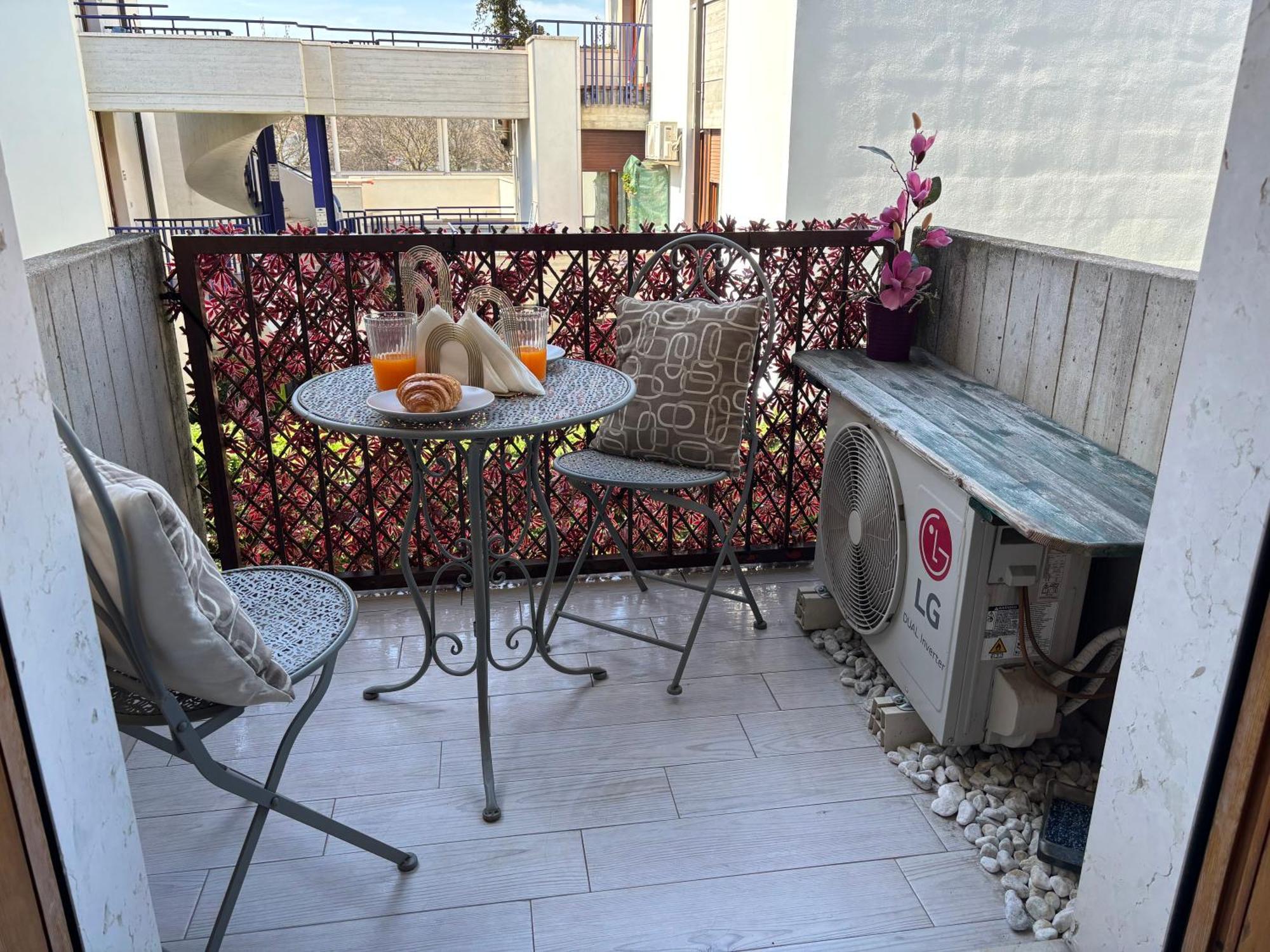 Studio Flat Policlinico G B Rossi Borgo Roma Vérone Extérieur photo